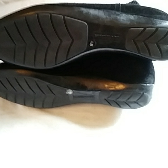 Aquatalia black suede wedge boot-sz 8 1/2 - Picture 5 of 6